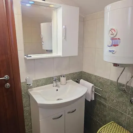 Apartment House Vruje