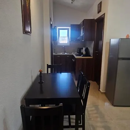 House Vruje *