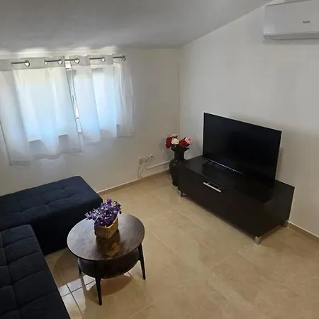 House Vruje * Vodice