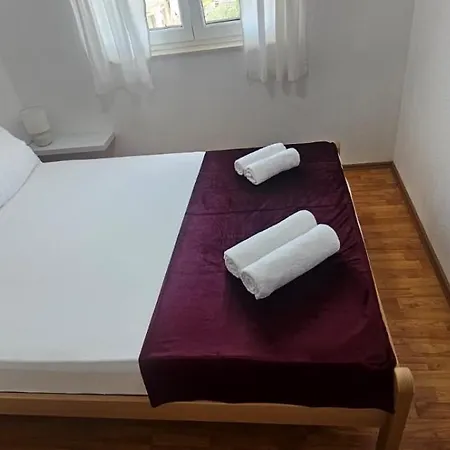 Apartment House Vruje